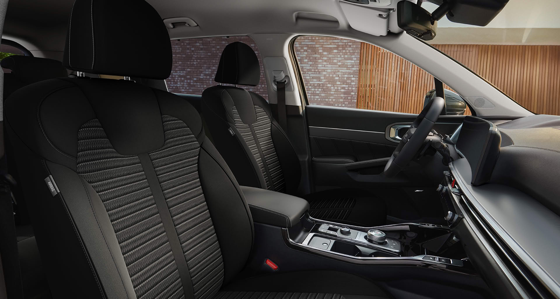 Sitze aus hochwertiger Leder-Nachbildung