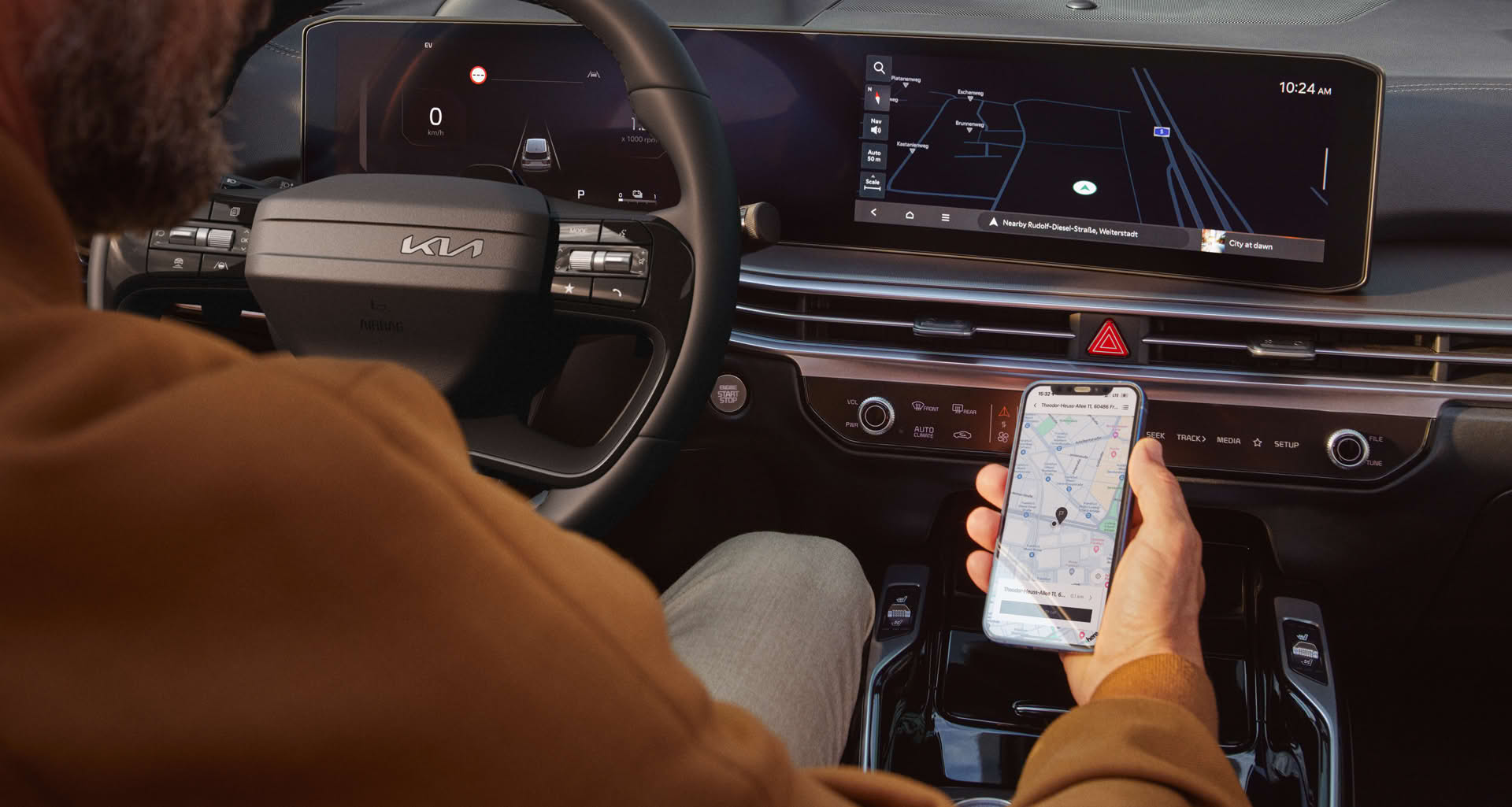  "Over-the-Air" Navigationsupdates (OTA)⁷